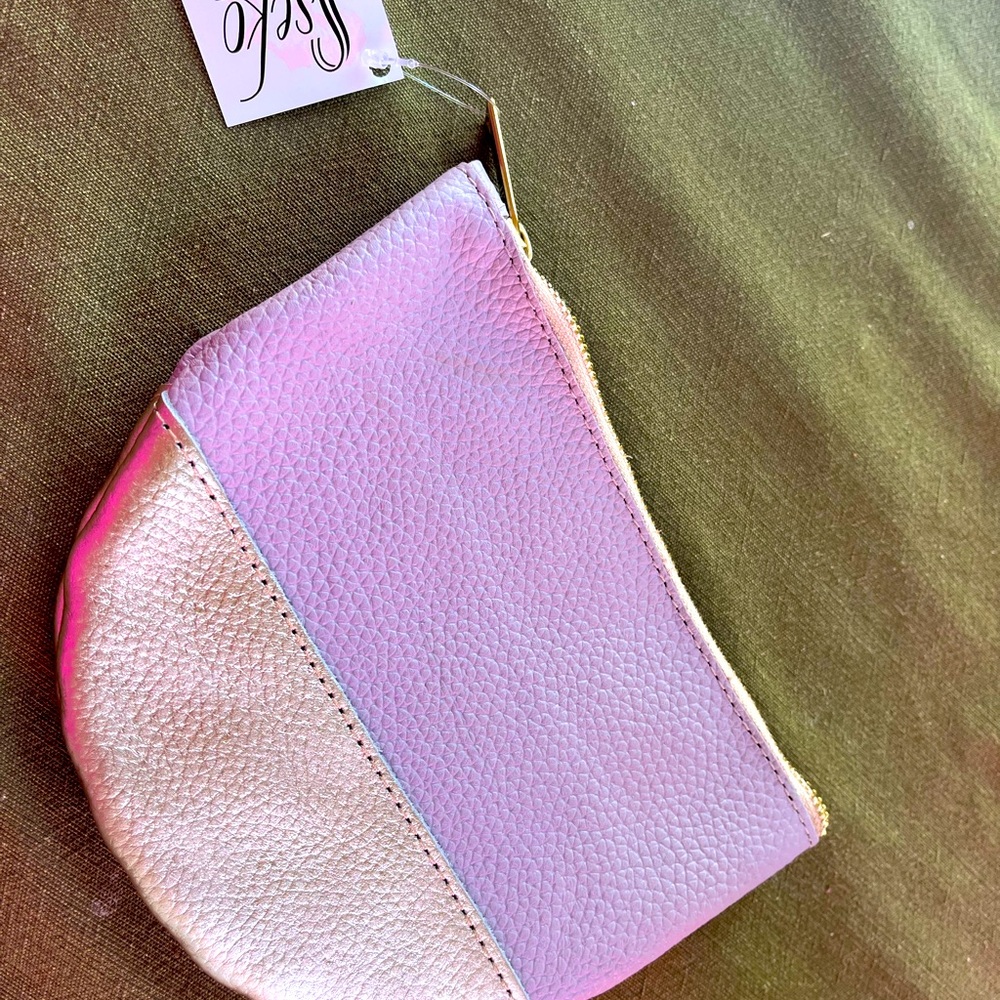 Sseko Medium Moon Clutch